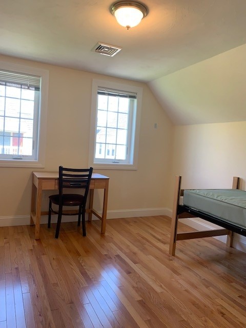 11 Teele Avenue - APT 2 - BED 204